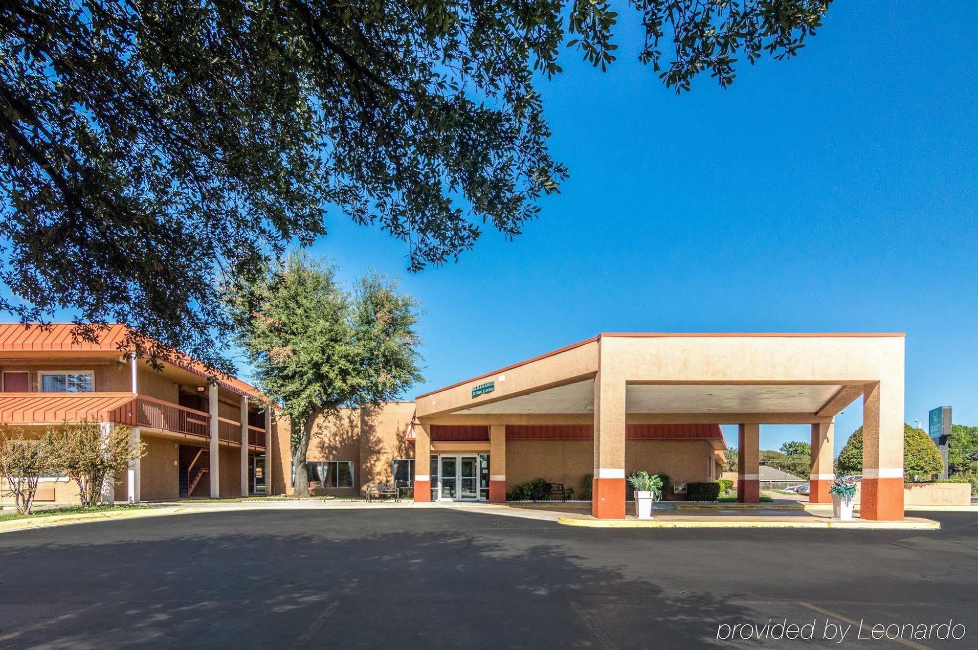 Texas Inn & Suites Denton Exterior photo