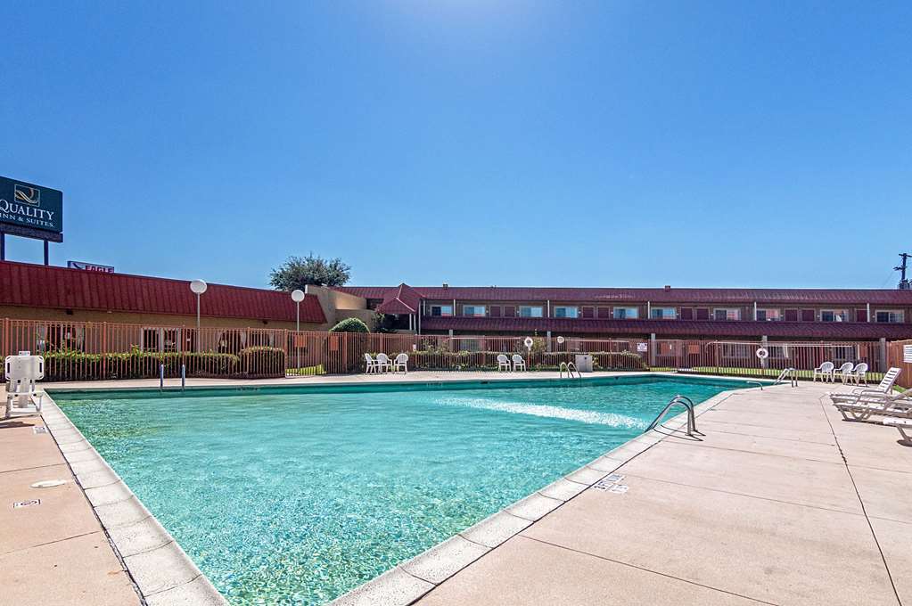 Texas Inn & Suites Denton Facilities photo